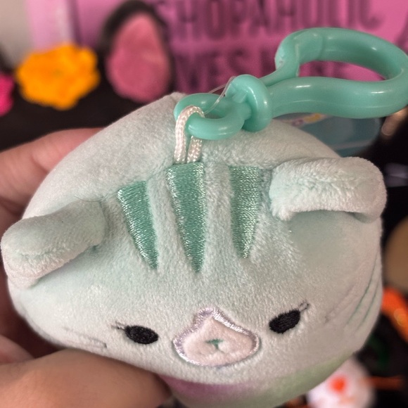 💘5 for $25 / Corinna the Teal Cat Squishmallow Clip 3” - Picture 6 of 8
